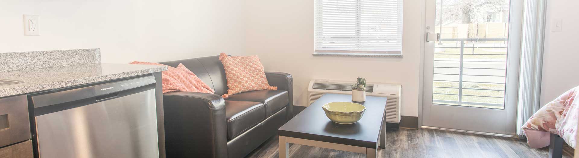 west_edge_apartment_residential_inpg_bkg_1920x525_web